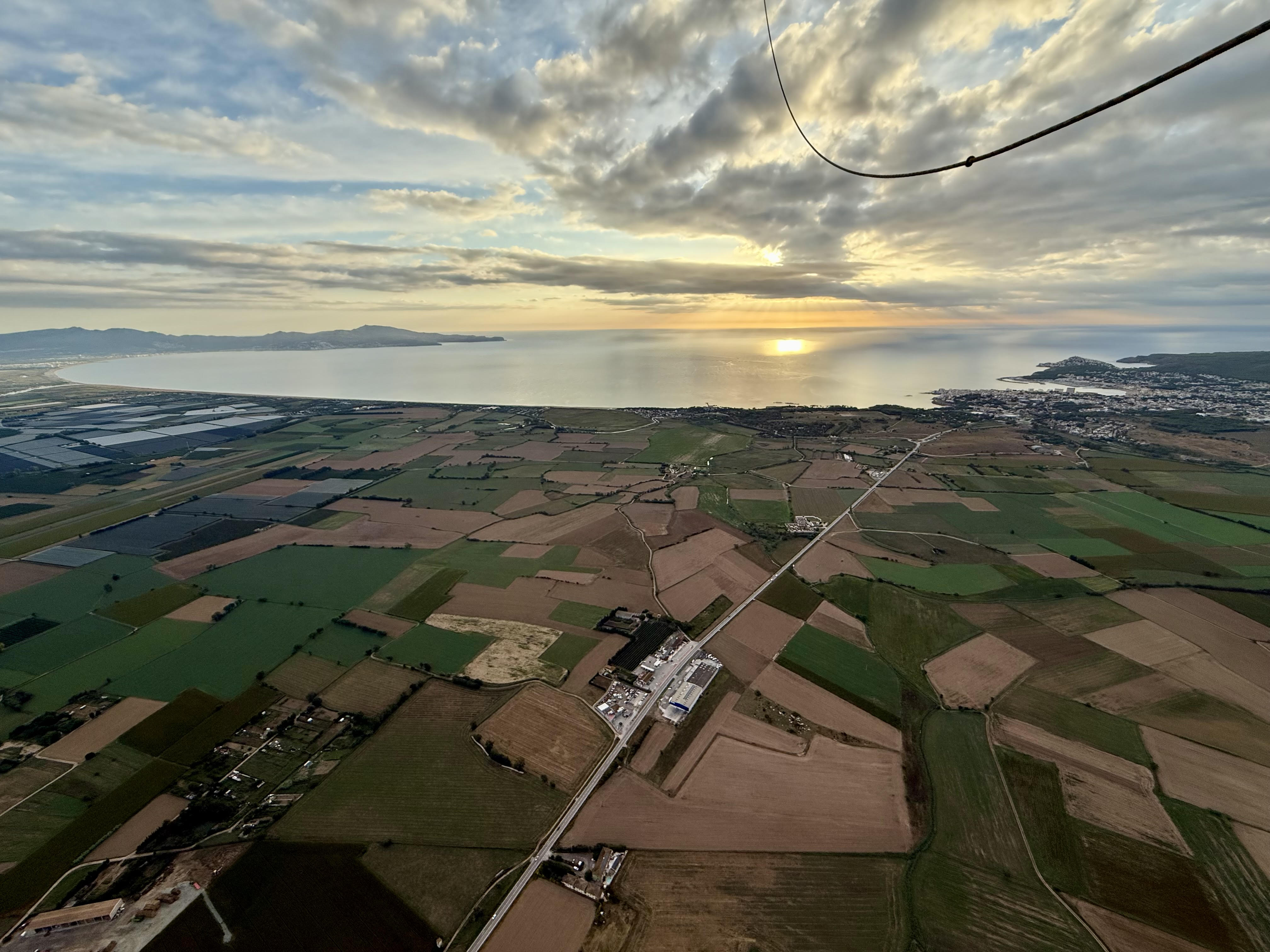 Vuelo en globo  ·  Compartido ·  5 personas mínimo · Viernes 160€ p.p. · Fines de semana 170€ p.p.